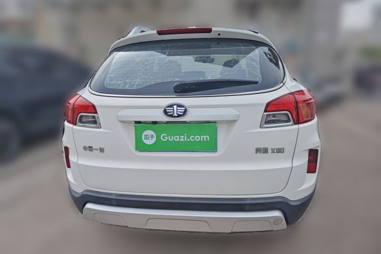 Used Bestune X80 2015 2.0L automatic luxury version
