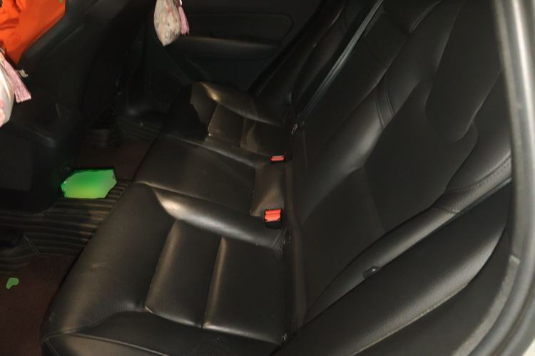 Used Volvo XC60 2019 T5 4x4 Smart Edition China VI Standard Left Rear Seat