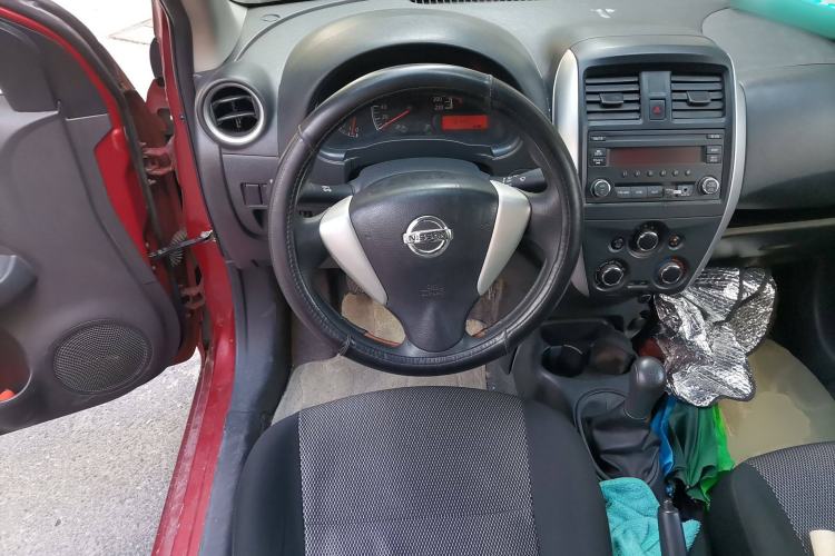 Used Nissan Sunny 2015 1.5XE Manual Elite Edition Steering Wheel