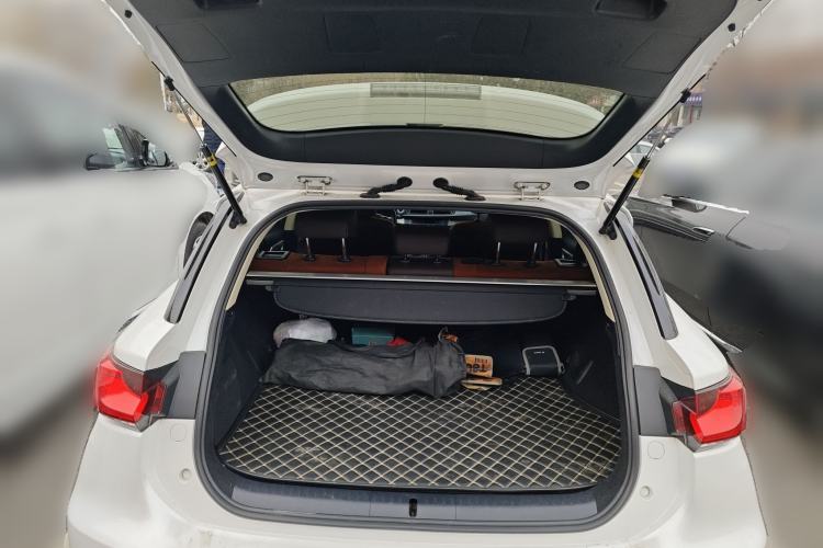 Used Lexus CT 2017 CT200h Comfort Edition Monochrome China VI