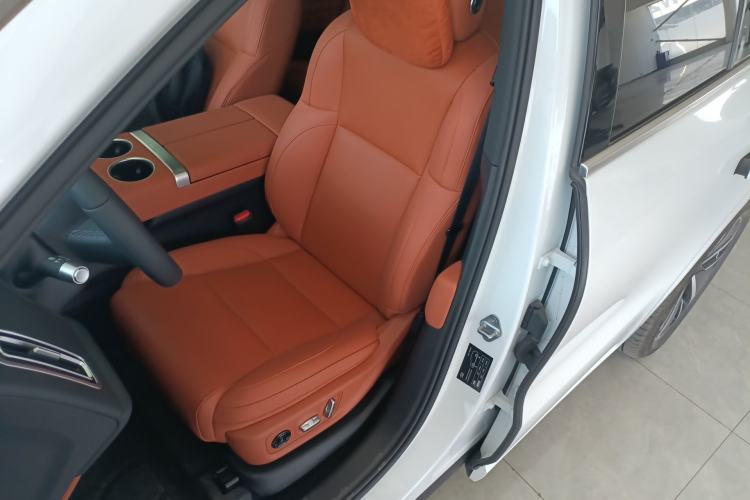 Used Li Auto L6 2024 Pro Model Left Front Seat