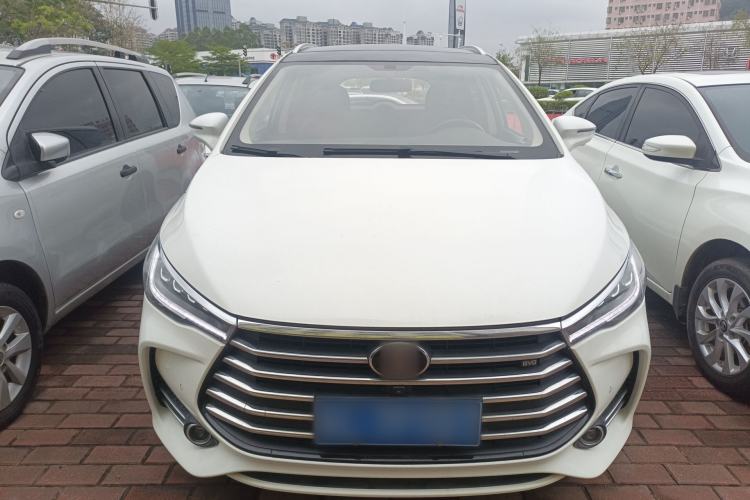 Used BYD Song MAX 2017 1.5T Automatic Smart Connect Prestige 7-Seater
