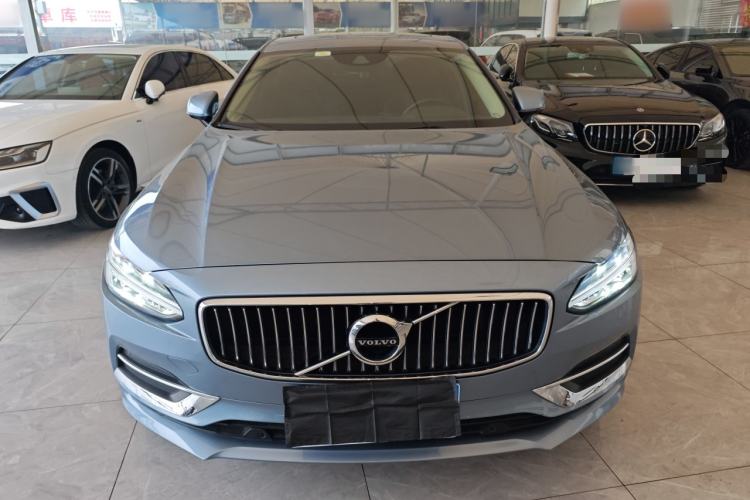 Used Volvo S90 2019 T4 Zhiyi Edition
