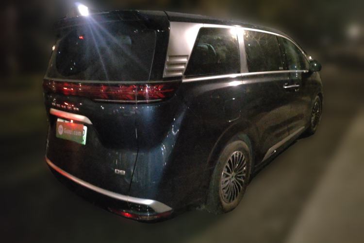 Used Denza D9 2022 DM-i 970 Four-Wheel Drive Prestige Model
