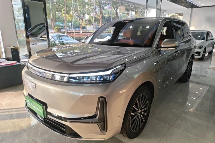 Used Geely Galaxy M9 2025 Model 230km Two-Wheel-Drive Exploration Edition