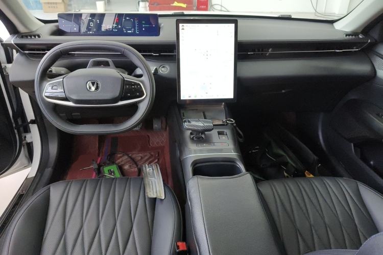 Used CHANGAN Eado DD 2023 Blue Whale NE 1.5T GDI DCT Navigation Model Center Console