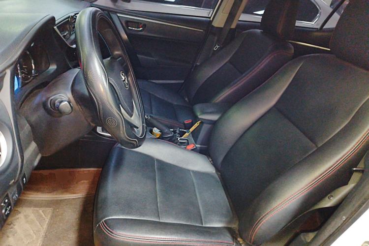 Used Toyota Corolla 2017 Revised Version 1.2T Manual GL
