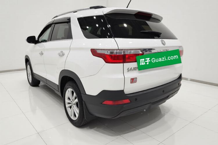 Used Dongfeng Fengon S560 2018 1.8L Manual Urban Model 7 Seats Exterior 2