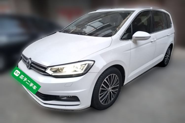 Used Volkswagen Touran 2016 Volkswagen Touran L 280TSI DSG Luxury Edition