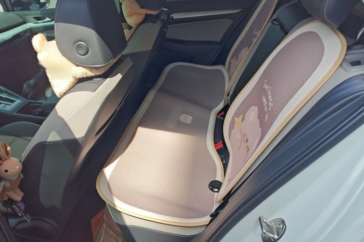 Used Volkswagen Golf 2023 Facelift 280TSI DSG Pro Left Rear Seat