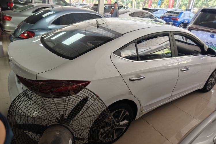 Used Hyundai Elantra (6th Generation / Lingdong) 2016 1.6L Automatic ZhiXuan · Luxury Version
