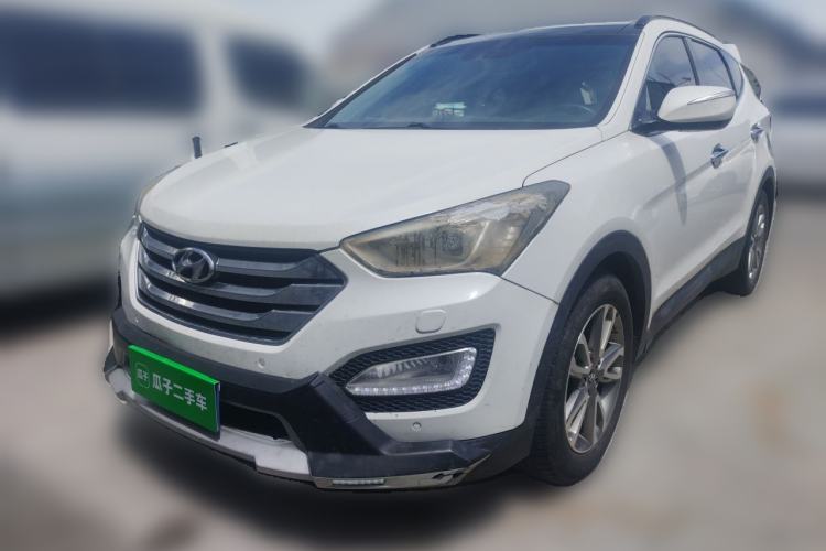 Used Hyundai Santa Fe 2013 2.0T Automatic All-Wheel Drive Top Trim