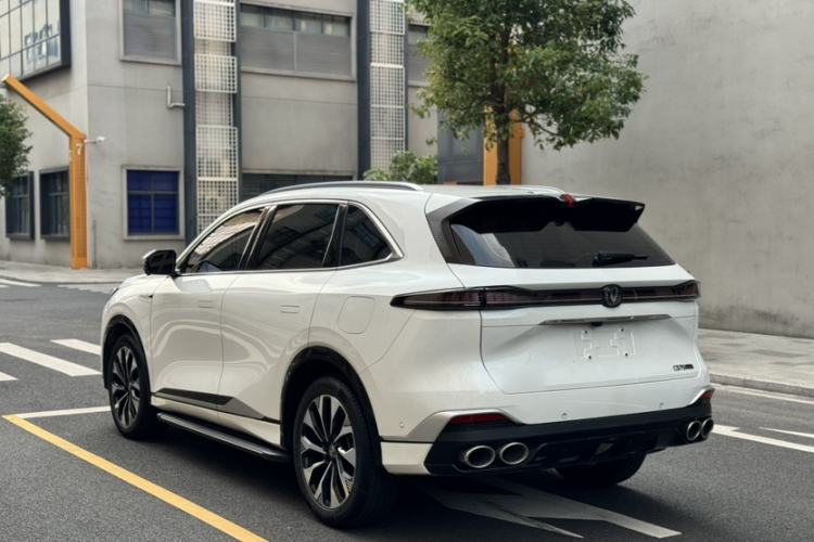 Used CHANGAN CS75 PLUS 2025 4th Generation UItra 2.0T New Blue Whale Smart Intelligent Powertrain Version Exterior 5