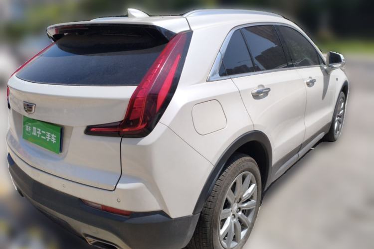 Used Cadillac XT4 2020 28T Two-Wheel-Drive Leading Version
