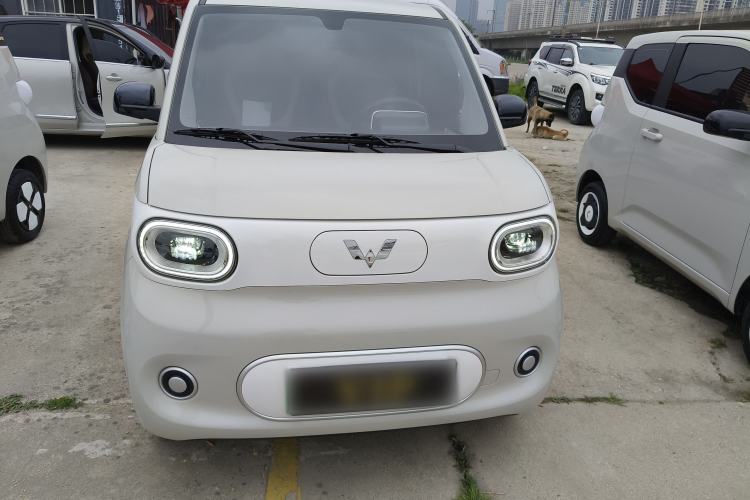 Used Wuling Hongguang MINIEV 2024 3rd Generation 215km Youth Edition Front