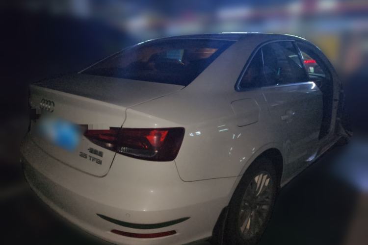 Used Audi A3 2014 Limousine 35 TFSI Automatic Fashion Model