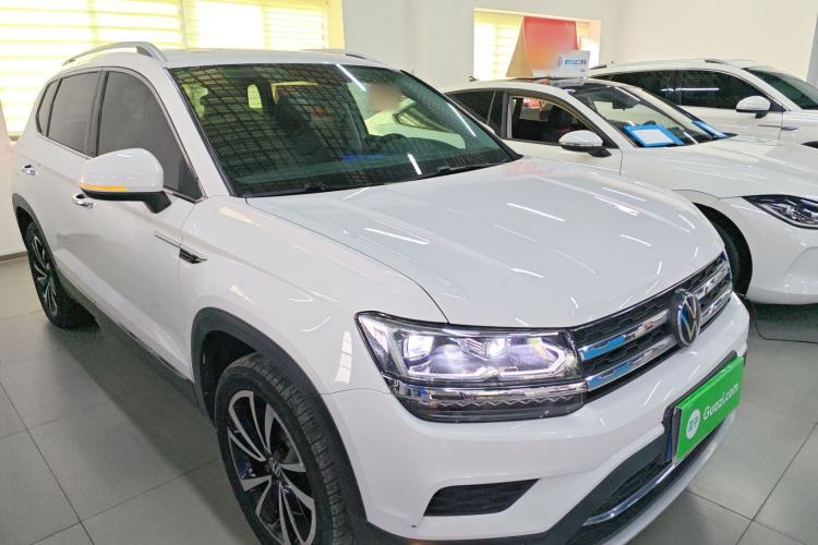 Used Volkswagen Tharu 2022 330TSI Four-Wheel Drive Luxury Edition Front Right 45 Deg