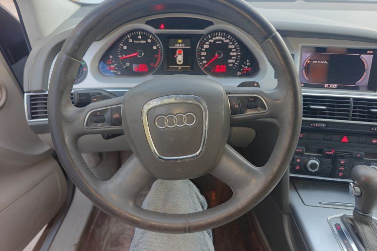 Used Audi A6L 2011 2.0 TFSI Automatic Standard Edition Steering Wheel
