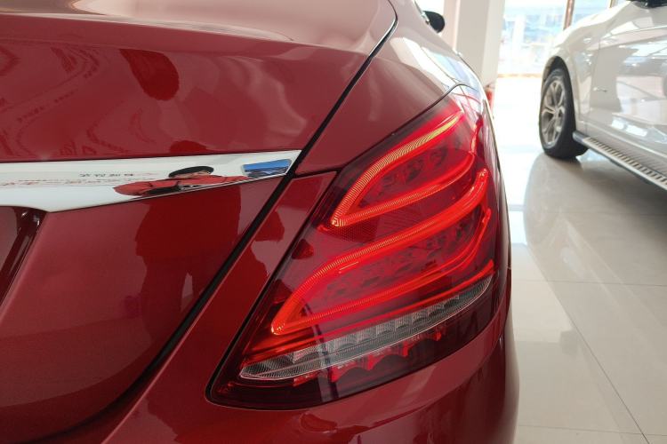 Used Mercedes-Benz C-Class 2017 Facelift C 200 L Sport Edition