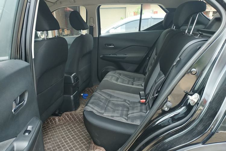 Used Nissan Kicks 2020 1.5L XL CVT Cool Enjoyment Edition Left Rear Seat