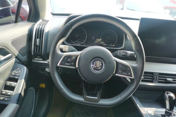 Used BYD Tang 2018 2.0T Automatic Smart Connect Prestige 7-Seater China V Standard Steering Wheel