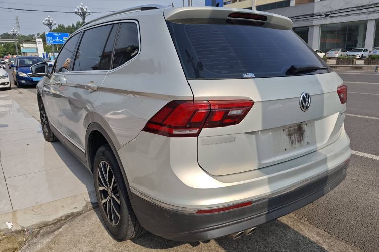 Used Volkswagen Tiguan L 2018 330TSI Automatic Two-Wheel Drive Luxury Edition