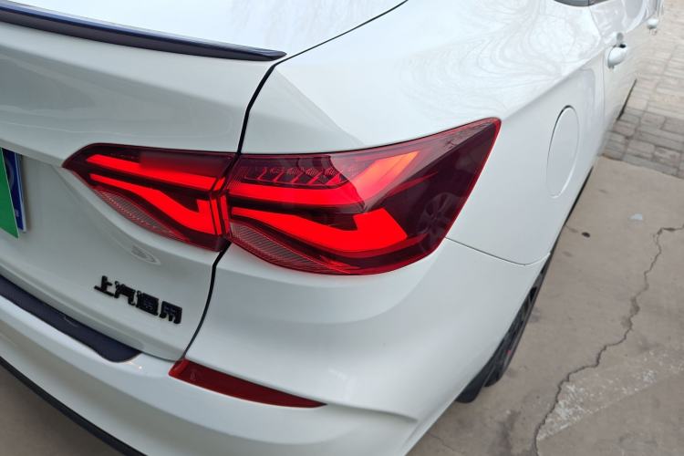 Used Chevrolet Monza 2020 Light Hybrid Redline 320T Dual-Clutch Joyful Edition