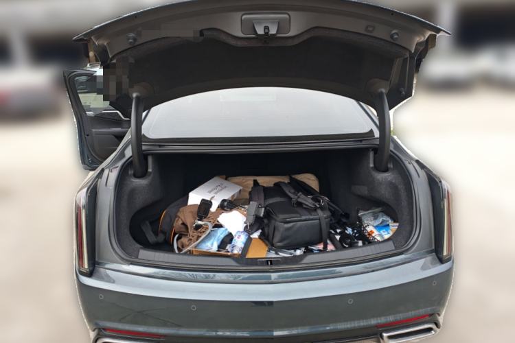 Used Cadillac CT6 2023 28T Luxury Version Trunk