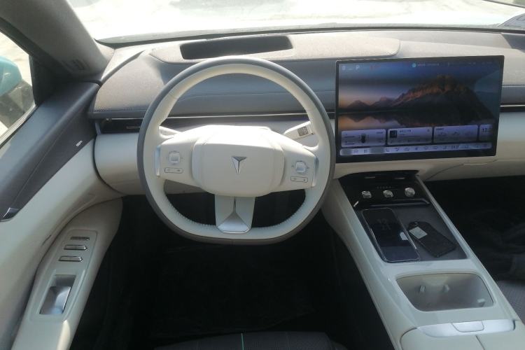 Used Deepal L07 2025 230 Ultra Qiankun Intelligent Driving ADS SE Range-Extended Version