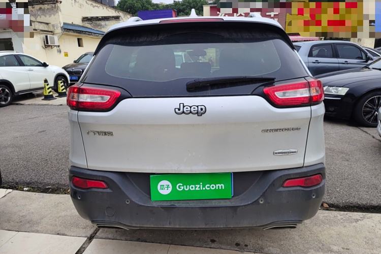 Used Jeep Cherokee 2016 2.4L Leading Edition