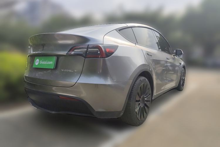 Used Tesla Model Y 2021 Long-Range All-Wheel-Drive Version