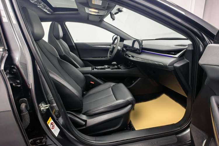 Used Changan Ruicheng PLUS 2023 1.5T DCT Prestige Edition