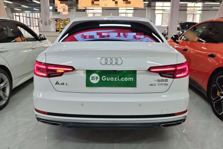 Used Audi A4L 2019 40 TFSI Fashion Edition China VI Emission Standard Rear