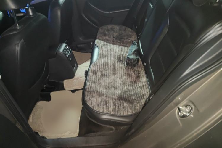 Used Volkswagen Sagitar 2012 1.6L Automatic Comfort Edition Left Rear Seat