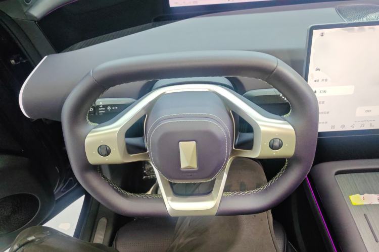 Used Avatr 07 2024 Pro+ All-Electric Version Steering Wheel
