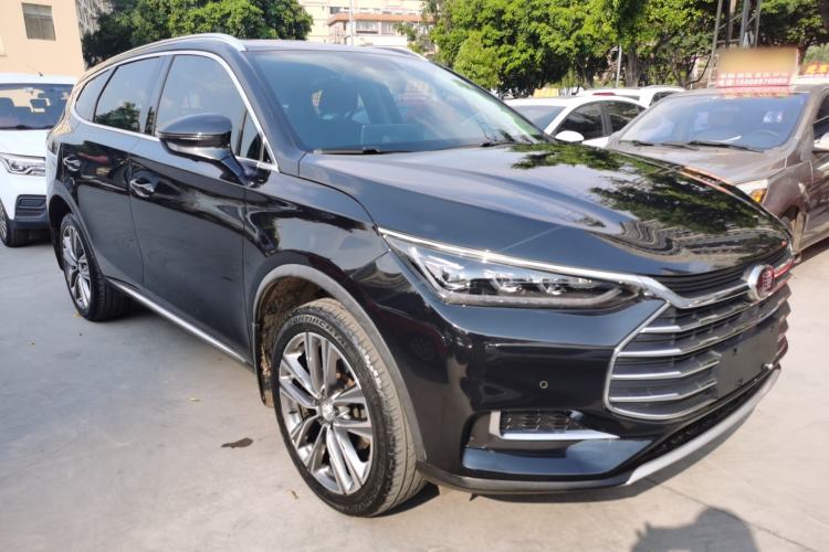 Used BYD Tang 2018 2.0T Automatic Smart Connect Prestige 7-Seater China V Standard Front Right 45 Deg