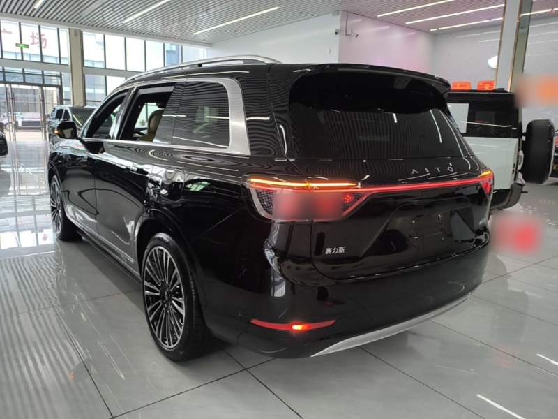 Used Hima AITO M9 2025 Extended-Range Ultra Version 52 kWh 5-Seater Edition — 4
