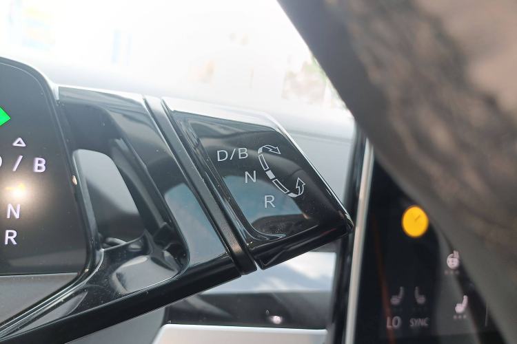 Used Volkswagen ID.6 CROZZ 2022 Long-Range PRO Edition Gear Lever