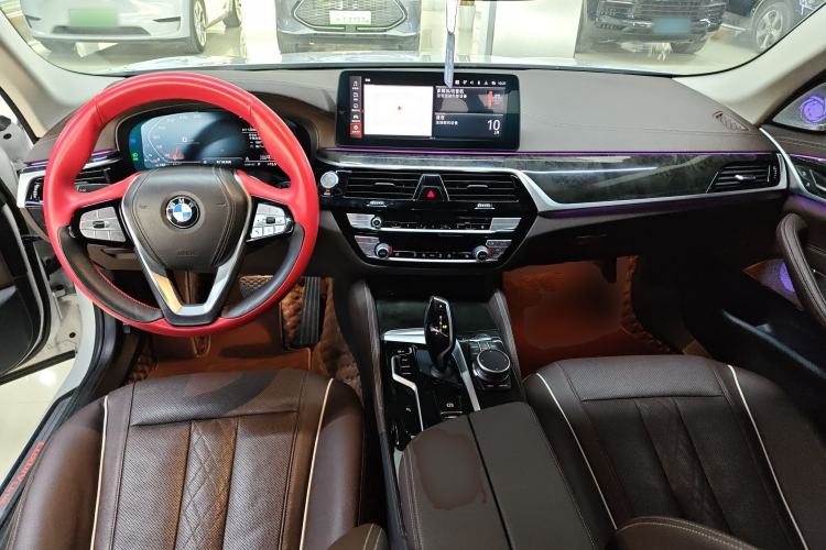 Used BMW 5 Series 2021 Updated Version 525Li Luxury Package Center Console