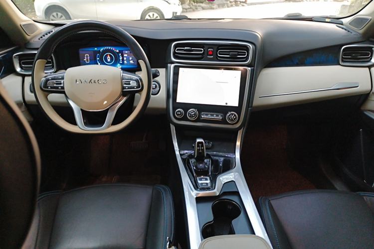 Used Lynk & Co 01 2017 2.0T Two-Wheel Drive Zhaopu Version