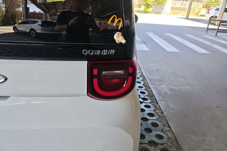 Used Chery QQ Ice Cream 2022 170km Sundae Phosphate Lithium-Ion Right Rear Taillight