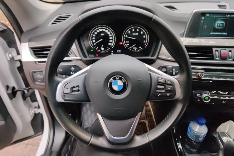 Used BMW X1 2019 sDrive18Li Premium Edition Steering Wheel