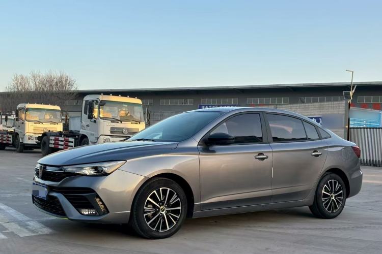 Used Roewe i5 2021 1.5L Manual Platinum Edition
