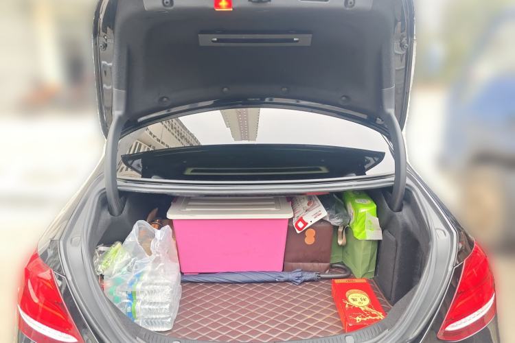 Used Mercedes-Benz E-Class 2016 E 300 L Stylish Model
