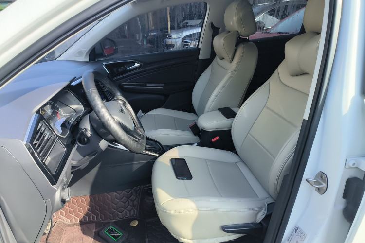 Used Jetta VS5 2022 280TSI Automatic Trendy Pro Version Left Front Seat