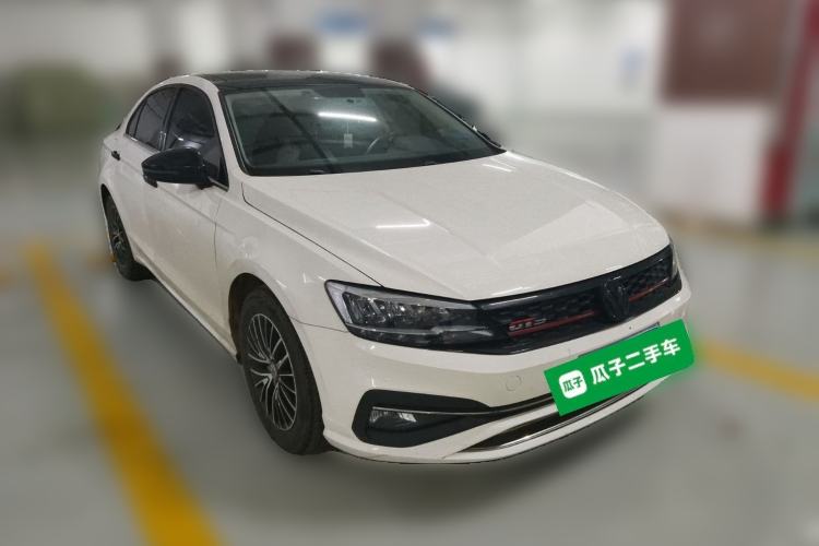 Used Volkswagen Lamando 2019 230TSI DSG Vision Edition China VI Standard