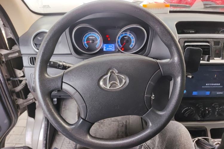 Used CHANGAN KAICHENG Ruixing M70 2019 1.5L Comfort Version 6-Seater China VI Standard Flat Roof Liftback Doors – DAM15KL Steering Wheel