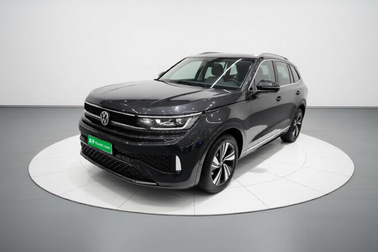 Used Volkswagen Tavendor 2024 380TSI All-Wheel-Drive R-Line Cruise Premium Edition