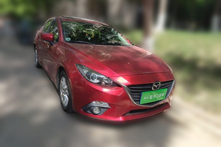 Used Mazda 3 Axela 2016 Sedan 1.5L Automatic Luxury Model