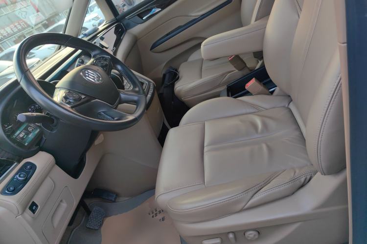 Used Buick GL8 2017 ES 28T Premium Version China V Standard Left Front Seat